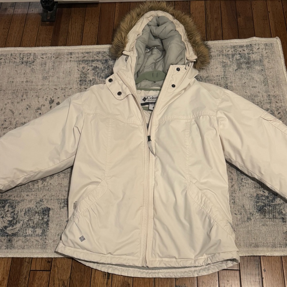 Columbia Cream Hooded Jacket with Faux Fur Trim